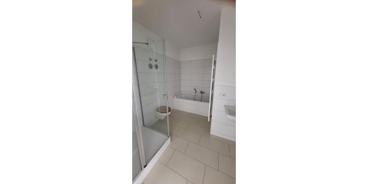 Dachgeschoßwohnung Querfurt - 3 Zimmer, 99 m&sup2;, 750&euro; | Angebot:26335765