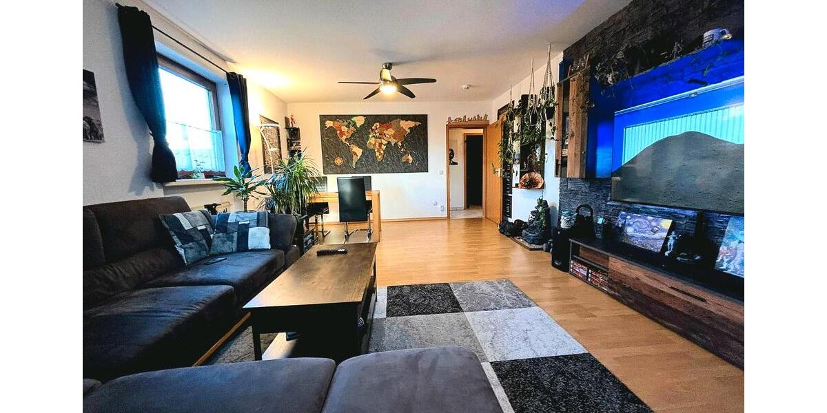 Provisionsfrei! - Geräumige, zentrale 2 Zi. Dachgeschosswohnung 2 zimmer