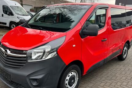 Opel Vivaro 155.084 km 8.550 &euro; Oberhausen 46149