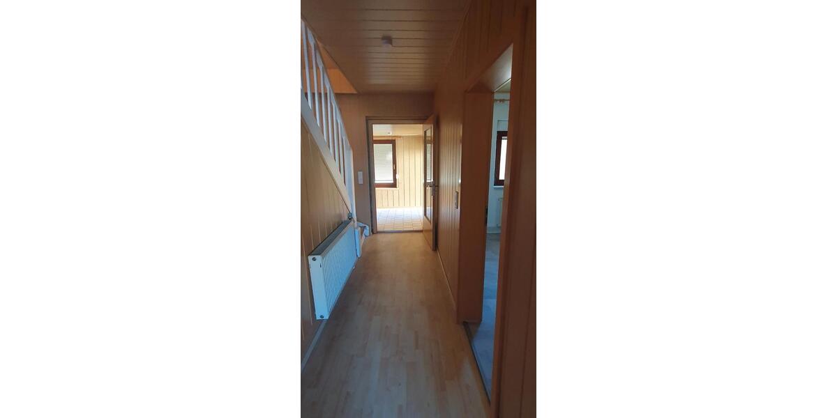 Reihenhaus Mansfeld - 6 Zimmer, 87 m&sup2;, 1.000&euro; | Angebot:26550628