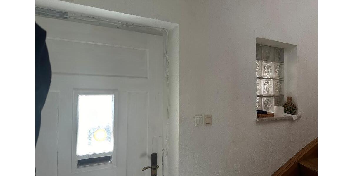 Mehrfamilienhaus, Wohnhaus Tiefenbach - 8 Zimmer, 160 m&sup2;, 130.000&euro; | Angebot:26750000