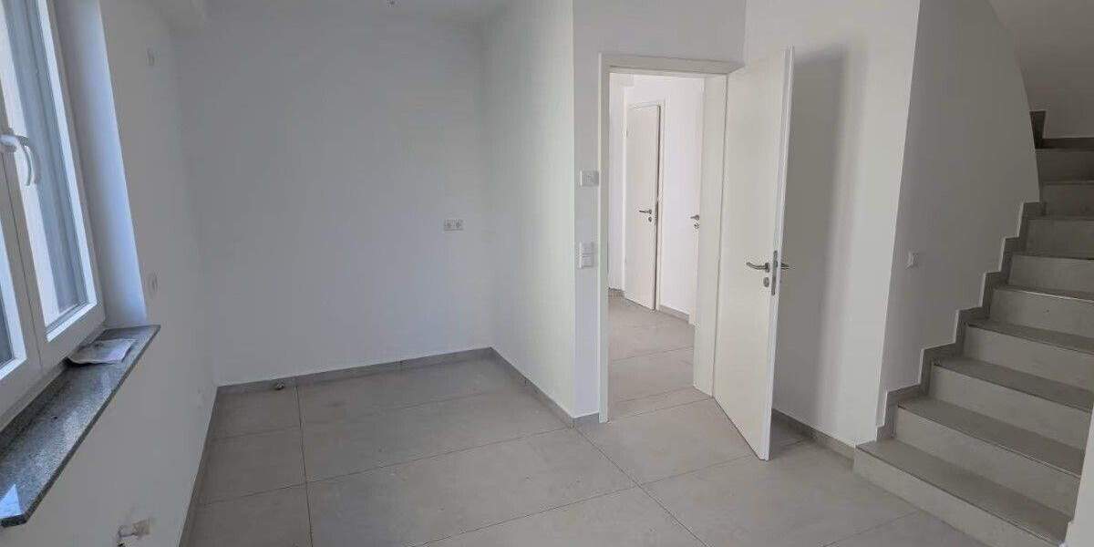 Reihenmittelhaus Kabelsketal Großkugel - 6 Zimmer, 170 m&sup2;, 1.775&euro; | Angebot:23949618