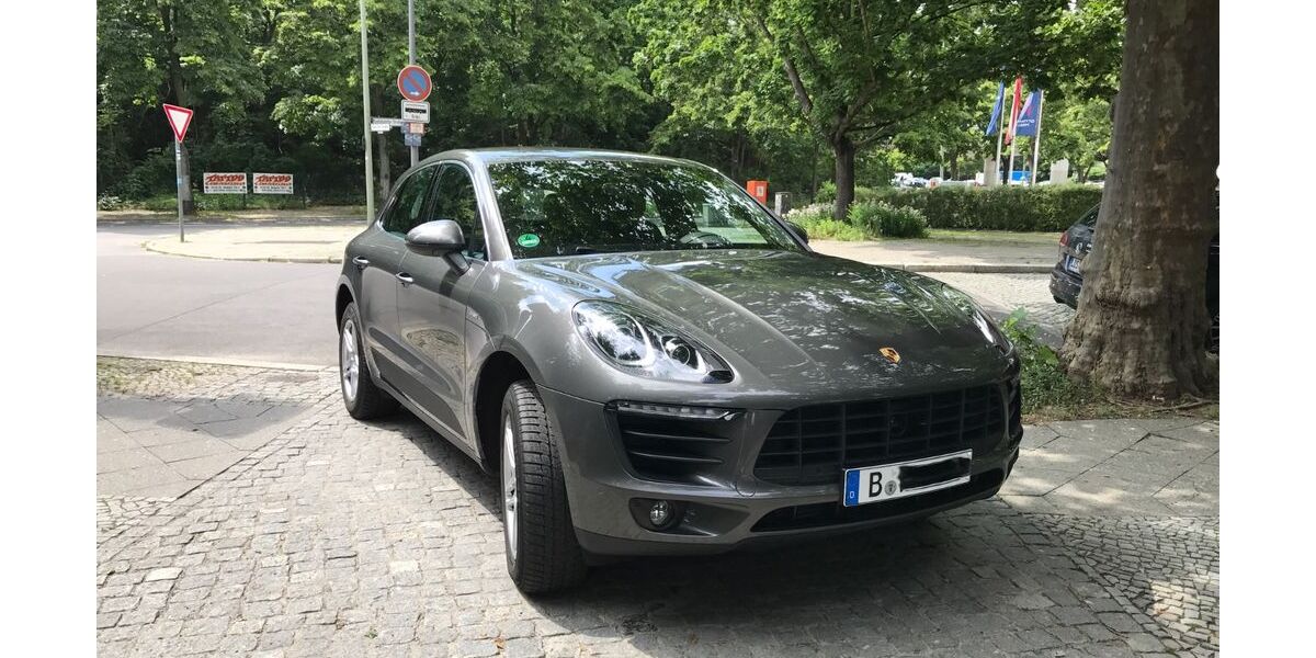 Porsche Macan 125.000 km 31.000 &euro; Berlin 10713