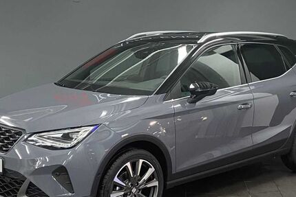 Seat Arona 4.950 km 28.785 &euro; Offenbach 63069