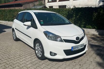 Toyota Yaris 136.871 km 7.000 &euro; Moosburg 85368