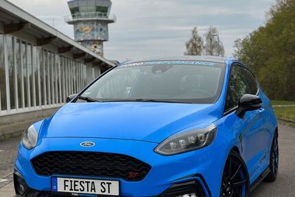 Ford Fiesta 34.000 km 22.900 &euro; Meuselwitz 04610