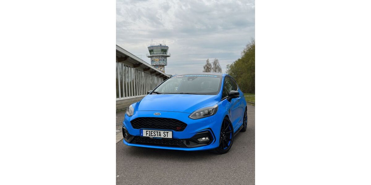 Ford Fiesta 34.000 km 22.900 &euro; Meuselwitz 04610