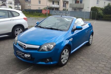 Opel Tigra 197.870 km 1.999 &euro; Paderborn 33102