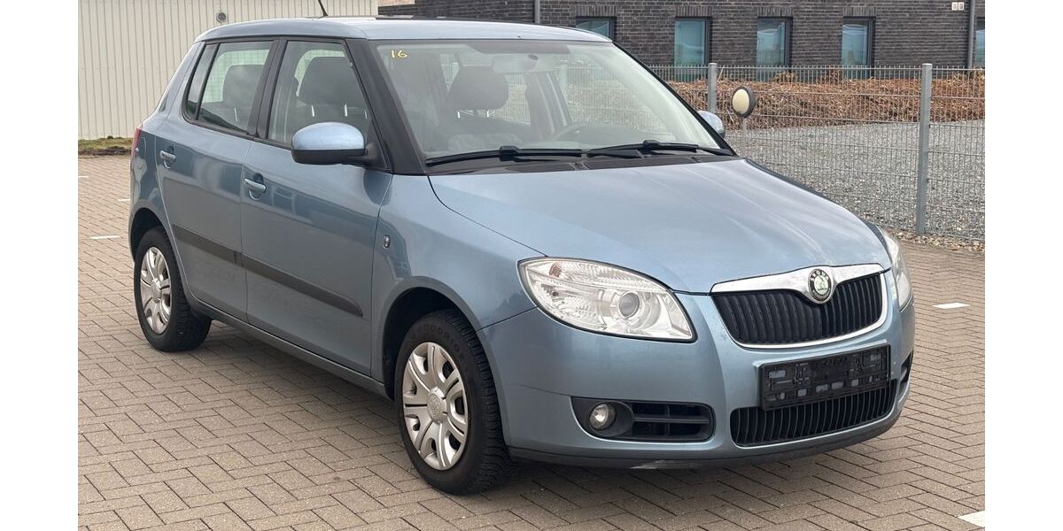 Skoda Fabia 219.000 km 2.200 &euro; Husum 25813