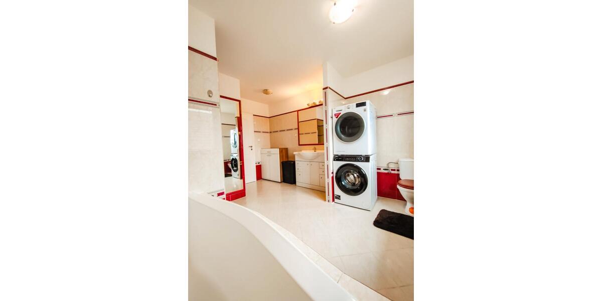 Einfamilienhaus Freyung - 7 Zimmer, 280 m&sup2;, 990.000&euro; | Angebot:26605696