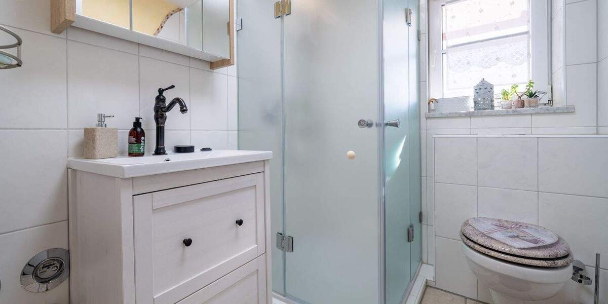 Mehrfamilienhaus, Wohnhaus Rettenberg - 7 Zimmer, 284 m&sup2;, 1.090.000&euro; | Angebot:25664870