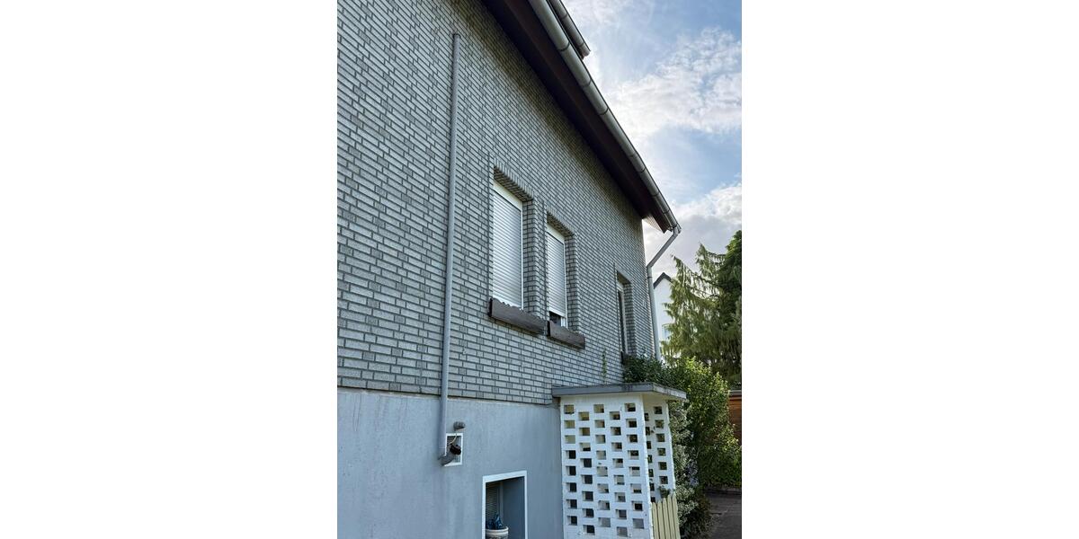 Einfamilienhaus Bad Pyrmont - 6 Zimmer, 160 m&sup2;, 175.000&euro; | Angebot:27084196