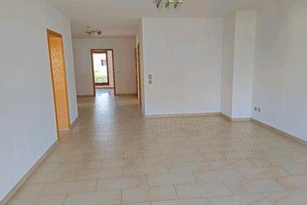 Wohnung Leimen - 3 Zimmer, 98 m&sup2;, 1.200&euro; | Angebot:25298775