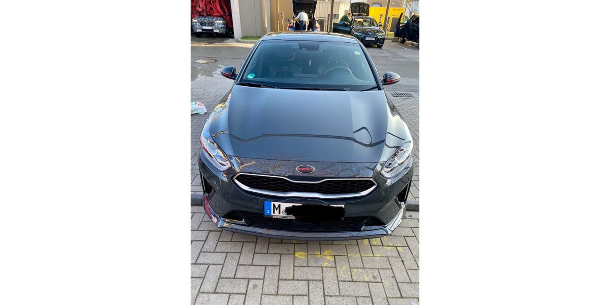 Kia pro ceed / ProCeed 92.000 km 19.700 &euro; München 80933