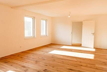 Hochwertig renovierte DHH in Laufenburg - OT Grunholz 4 zimmer