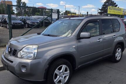 Nissan X-Trail 247.642 km 2.999 &euro; Berlin 13597