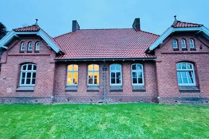 Zwei Doppelhaushälften im Zweiseitenhof 5 zimmer