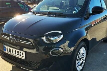 Fiat 500e 16.767 km 11.900 € Hamburg 22525