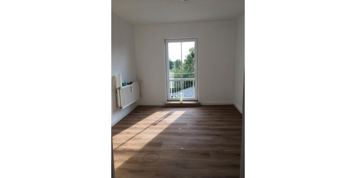 Dachgeschoßwohnung Grabow - 2 Zimmer, 55 m&sup2;, 400&euro; | Angebot:25181625