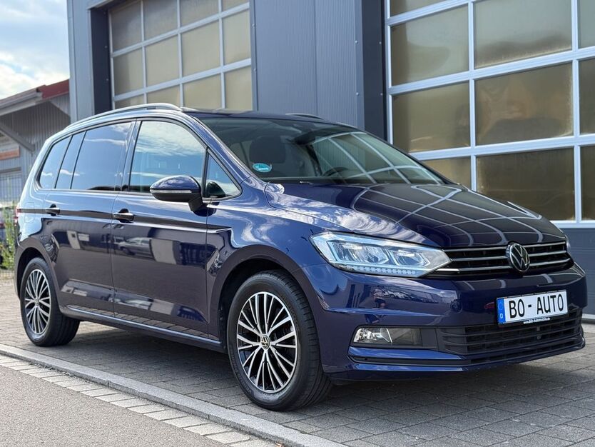 VW Touran 46.500 km 31.900 € Friedrichshafen 88045
