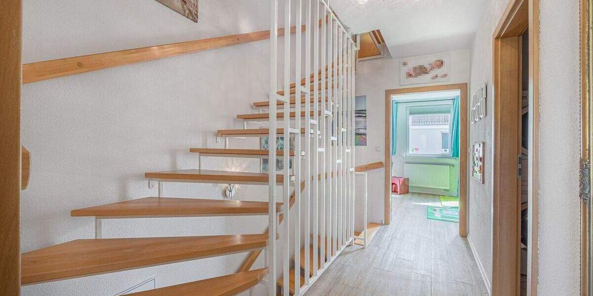 Reihenmittelhaus Hamburg Langenhorn - 4 Zimmer, 114 m&sup2;, 598.000&euro; | Angebot:25631114