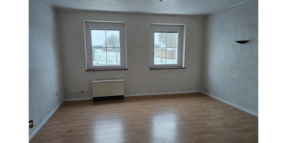 Erdgeschoßwohnung Kaulsdorf - 4 Zimmer, 94 m&sup2;, 490&euro; | Angebot:25297528