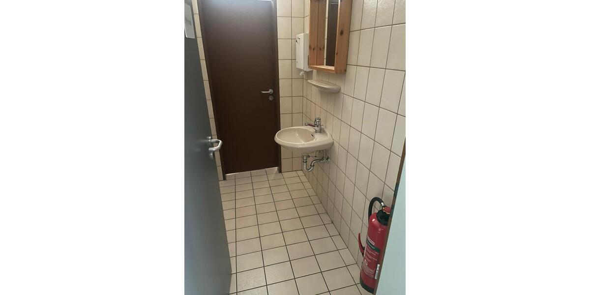 Gewerbeobjekt Barnstorf - 1.500&euro; | Angebot:23618084