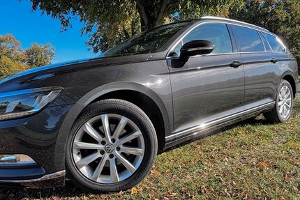 VW Passat Variant 90.000 km 20.100 € Waldsassen 95652