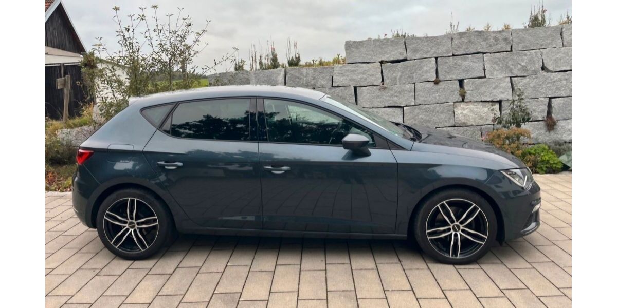 Seat Leon 99.000 km 15.500 &euro; Osterwaal 84072
