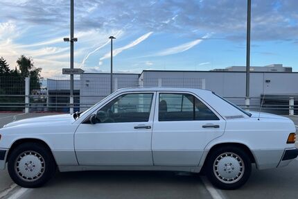 Mercedes-Benz 190 133.000 km 8.999 &euro; Augsburg 86165