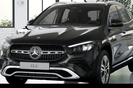 Mercedes-Benz GLA 180 9.900 km 39.900 &euro; Hamburg 22047