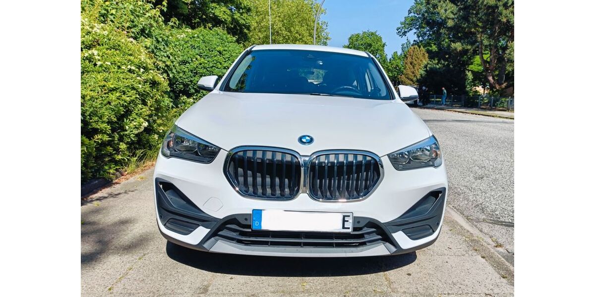 BMW X1 39.425 km 24.150 &euro; Hamburg 22399