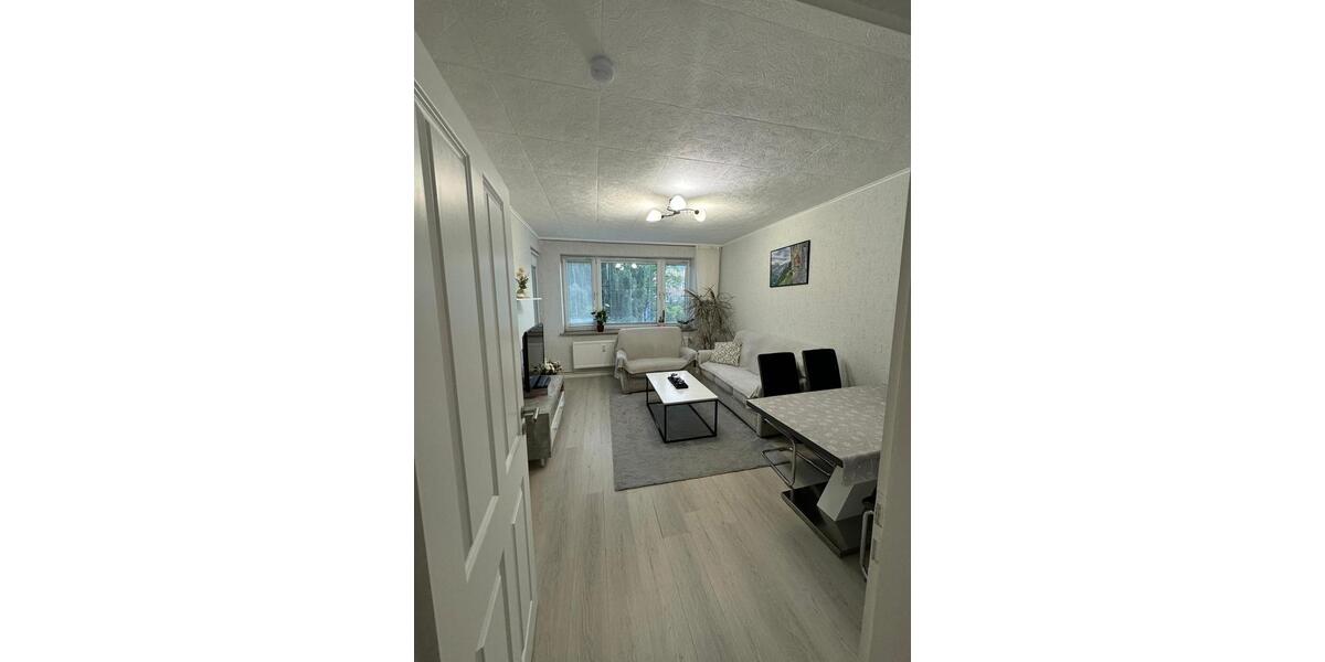 Etagenwohnung Kiel Gaarden-Ost - 3 Zimmer, 63 m&sup2;, 165.000&euro; | Angebot:27098574