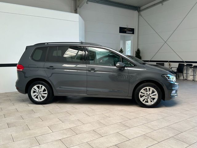 VW Touran 1.5 TSI DSG Comfortline Navi*LED*7-Sitzer 18.717 km 35.690 € Gebesee 99189