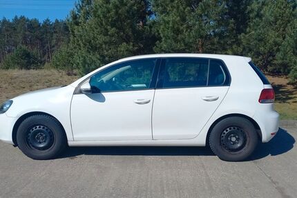 VW Golf 204.000 km 3.850 &euro; Eberswalde 16227