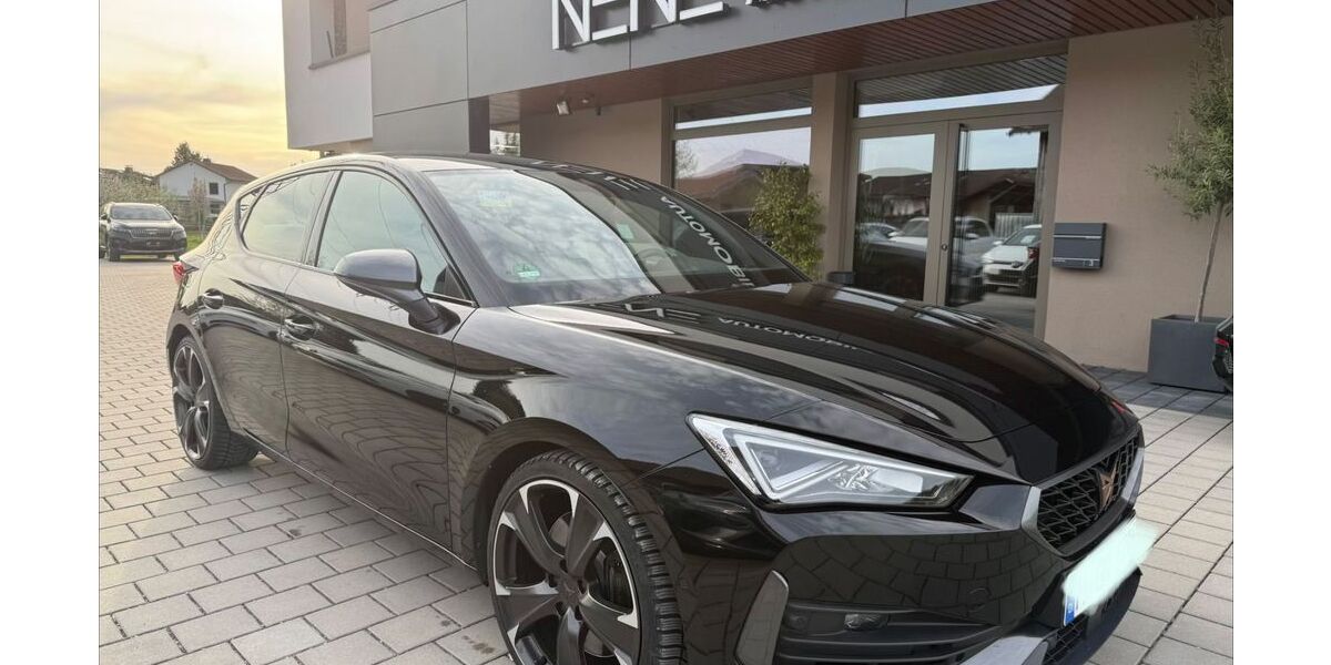 Cupra Leon 59.000 km 26.990 &euro; Rohrdorf-Thansau 83101