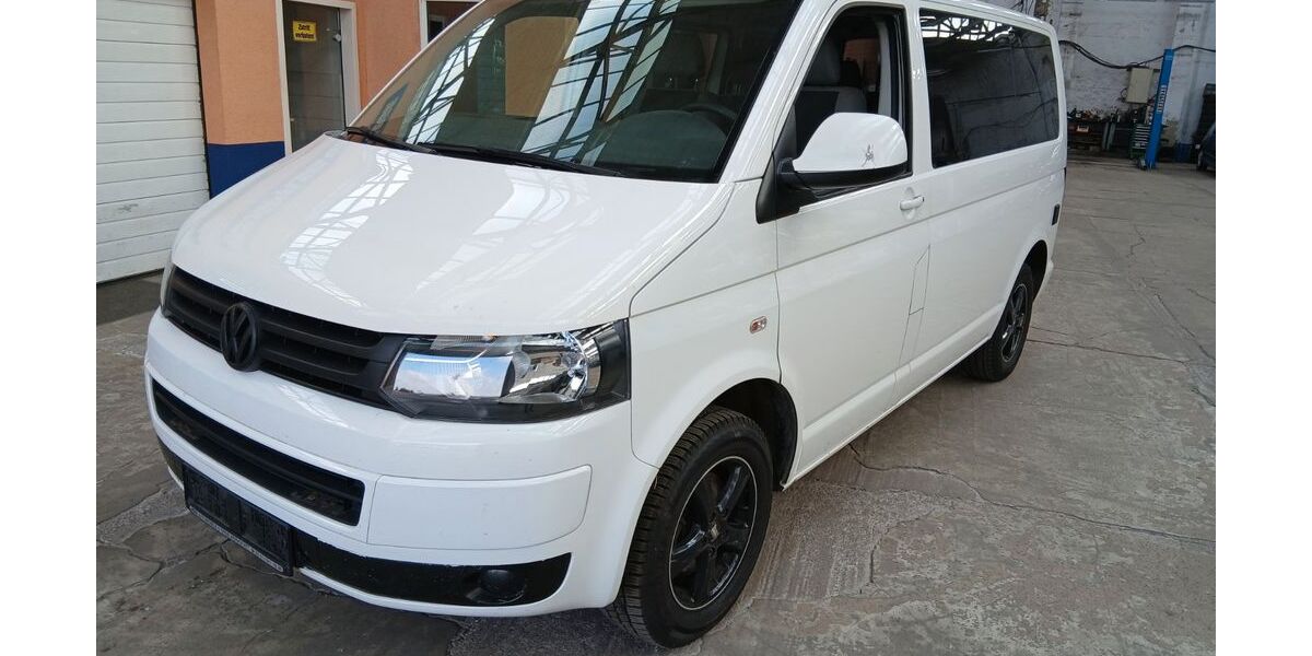 VW T5 Transporter 220.036 km 9.990 &euro; Schkeuditz 04435