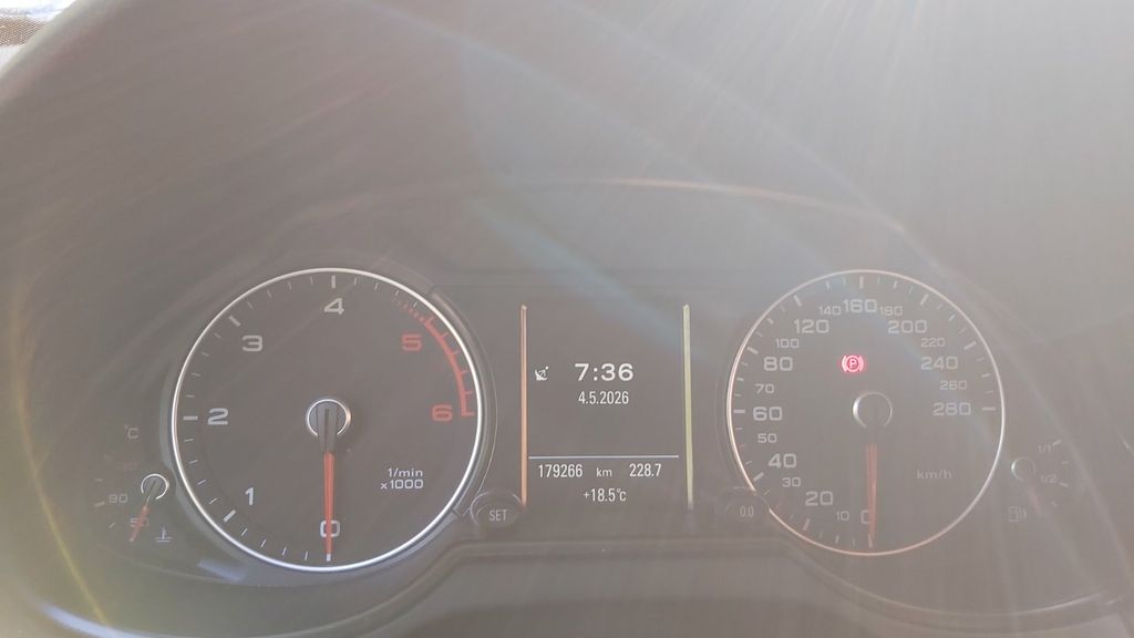 Audi Q5 180.000 km 15.300 &euro; Berlin 13509