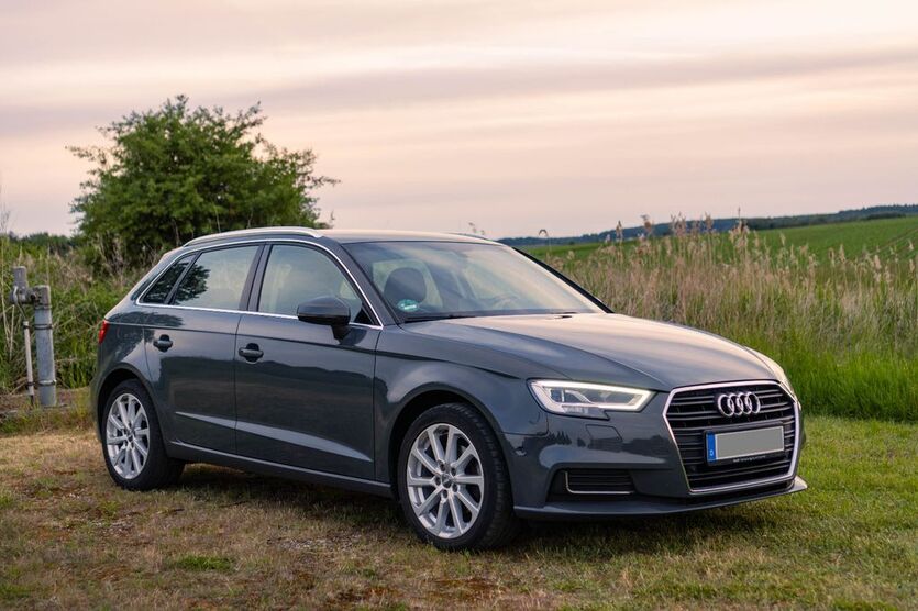 Audi A3 95.000 km 15.900 € Egweil 85116