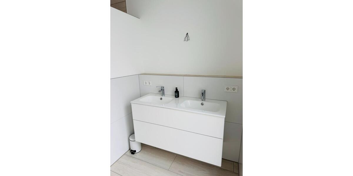 Reihenhaus Wolfsburg Almke - 5 Zimmer, 160 m&sup2;, 1.975&euro; | Angebot:22524853