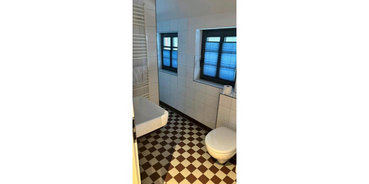 Etagenwohnung Salzhausen - 3 Zimmer, 120 m&sup2;, 1.200&euro; | Angebot:25813823