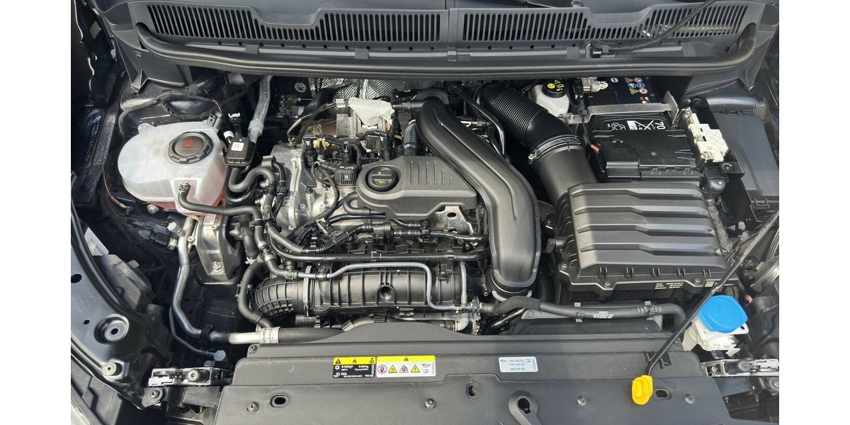 VW Caddy Maxi Life *7-Sitzer/AHK/Navi/SHZG/TM/PDC/Alu 27.670 km 31.990 &euro; Bamberg 96052