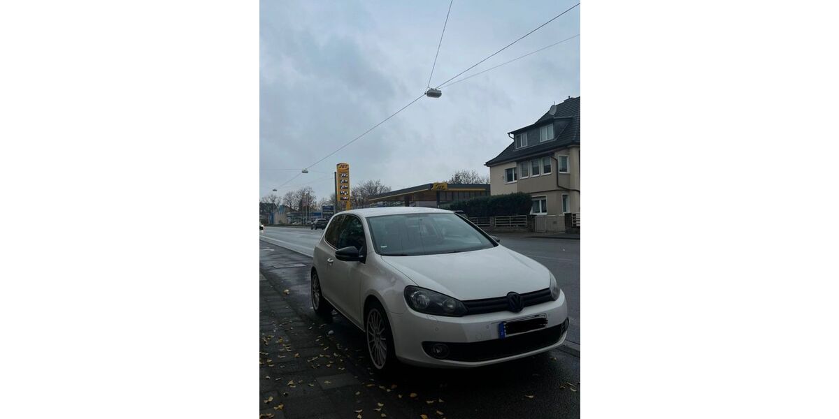 VW Golf 207.000 km 3.000 &euro; Schwelm 58332