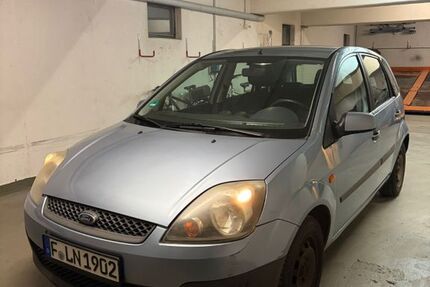 Ford Fiesta 157.000 km 1.500 &euro; Frankfurt 60529