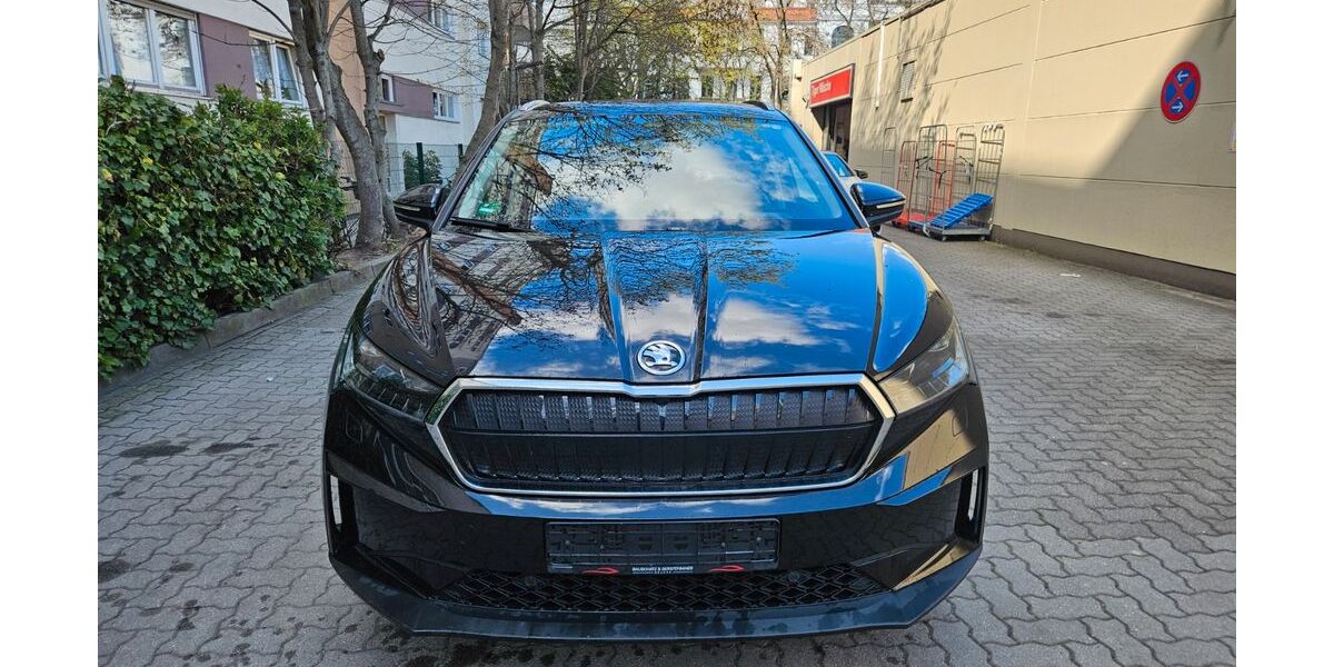 Skoda Enyaq 99.424 km 24.300 &euro; Berlin 12099