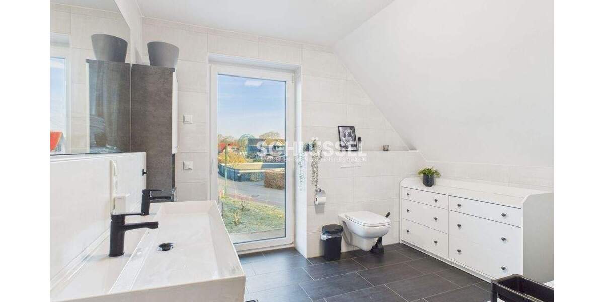 Einfamilienhaus Bockhorn - 5 Zimmer, 147 m&sup2;, 395.000&euro; | Angebot:25730510