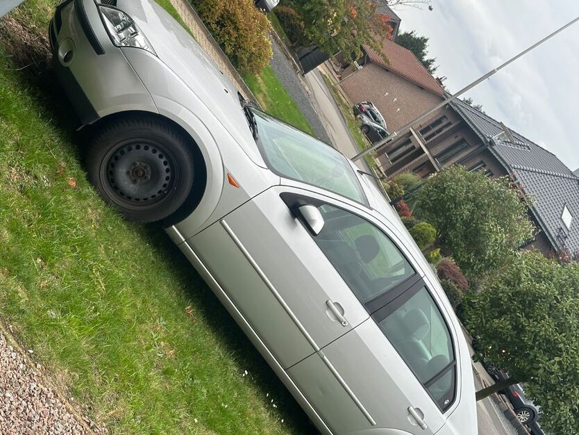 Ford Mondeo 135.000 km 3.000 € Selfkant 52538