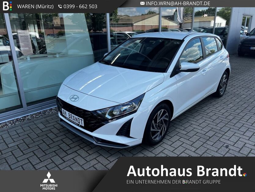 Hyundai i20 16.700 km 17.990 € Waren 17192