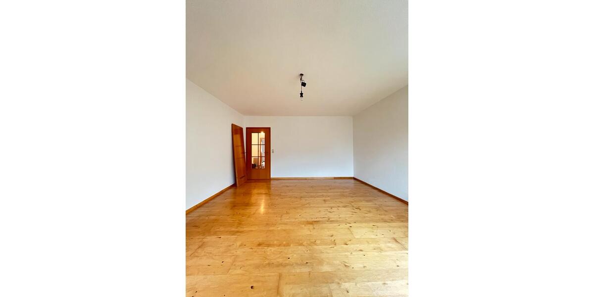 Hochparterre Gengenbach - 3.5 Zimmer, 95 m&sup2;, 1.100&euro; | Angebot:25160965