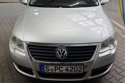 VW Passat 291.772 km 2.400 &euro; Stuttgart 70191